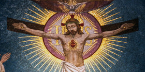 web3-sacred-heart-jesus-crux-cross-holy-spirit-fr-lawrence-lew-o-p-cc-by-nc-nd-2-0